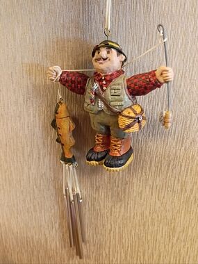 Figi 1998 Vintage Fisherman Fishing Wind Chimes